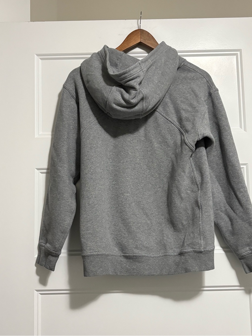 Lululemon All Yours Hoodie *Fleece
Heathered Core Medium Grey Sz 6 - Picture 3 of 6